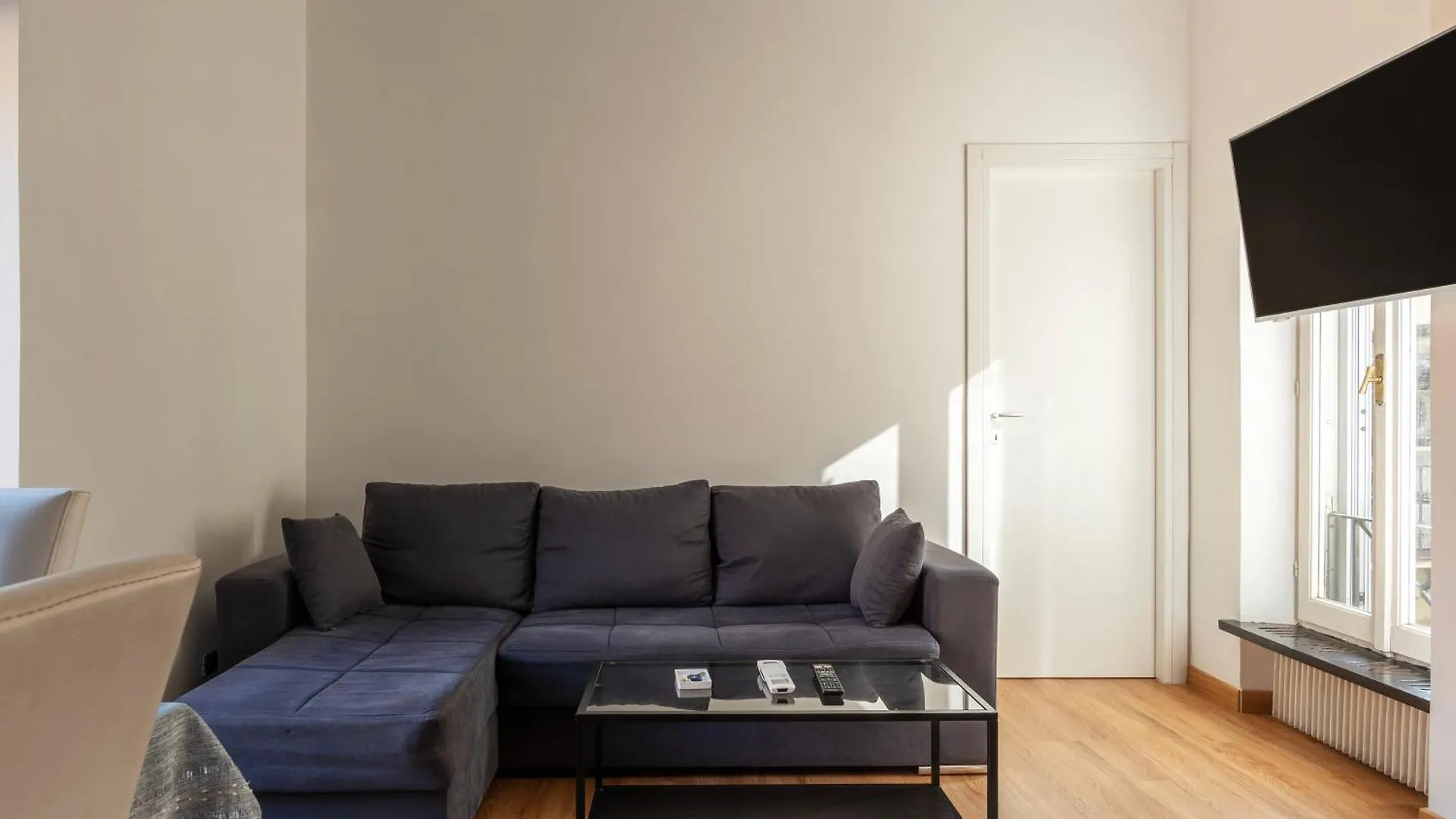 Via Del Pie Di Marmo Private Apartment Rome